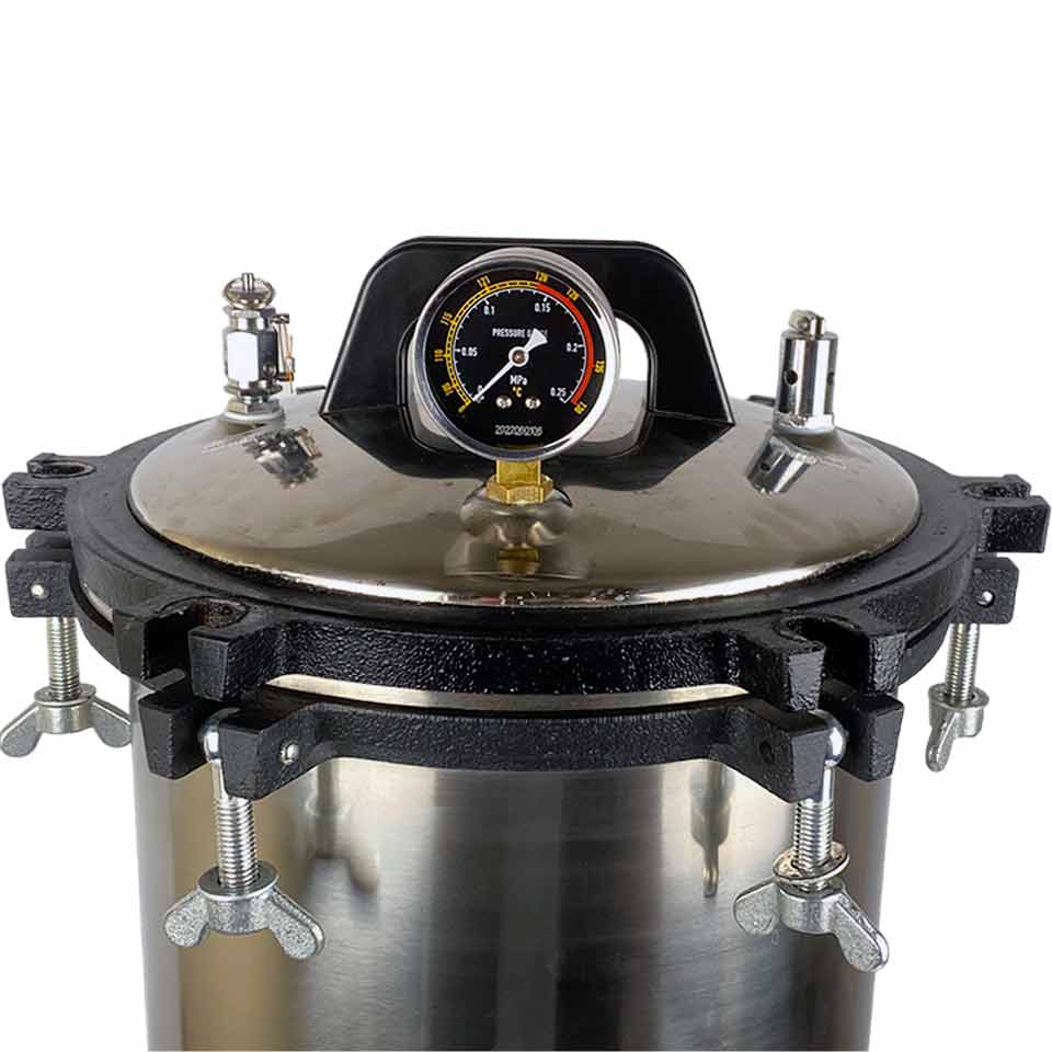 Стерилизатор паровой Stegler VK-18 (18 л.)